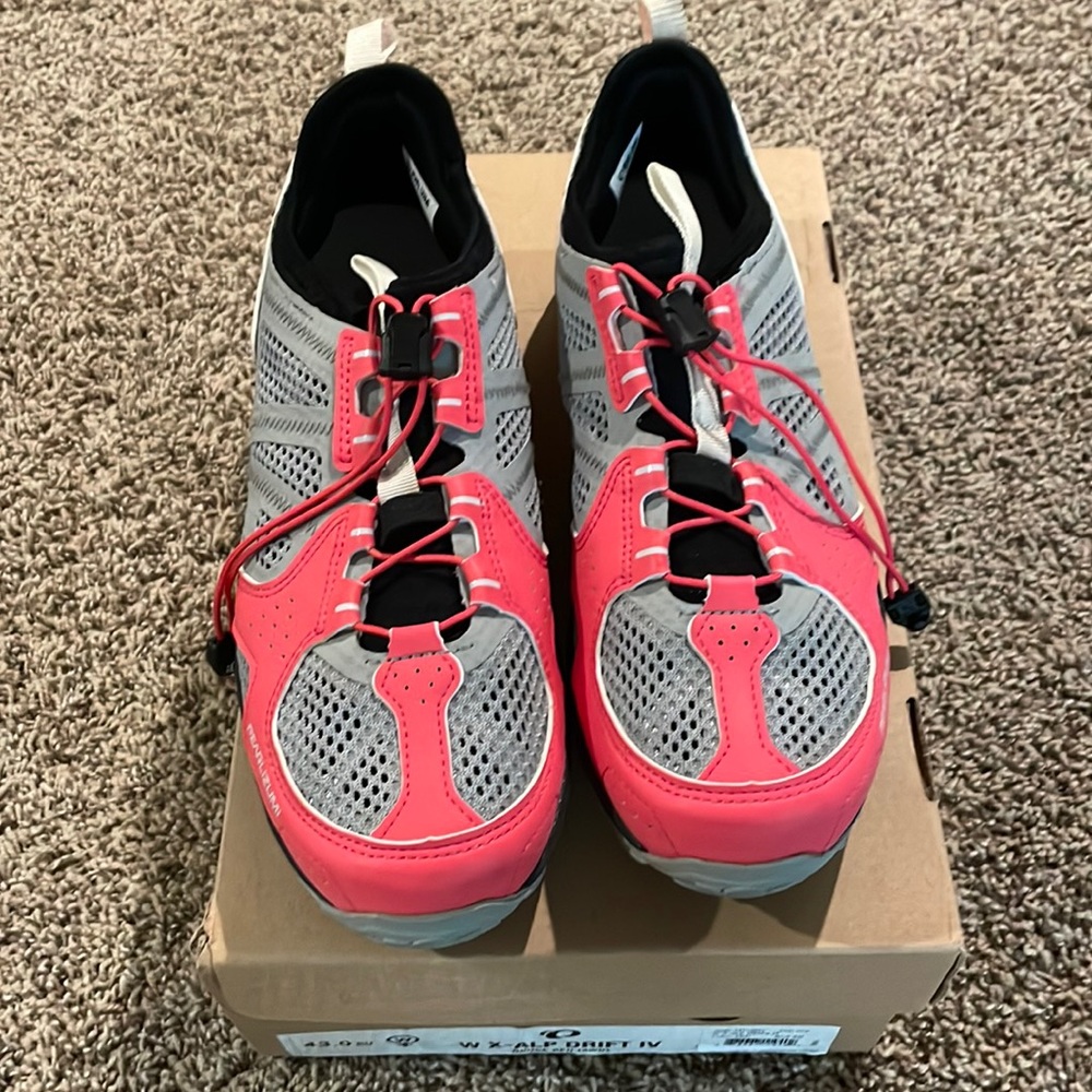 Pearl Izumi cycling shoes